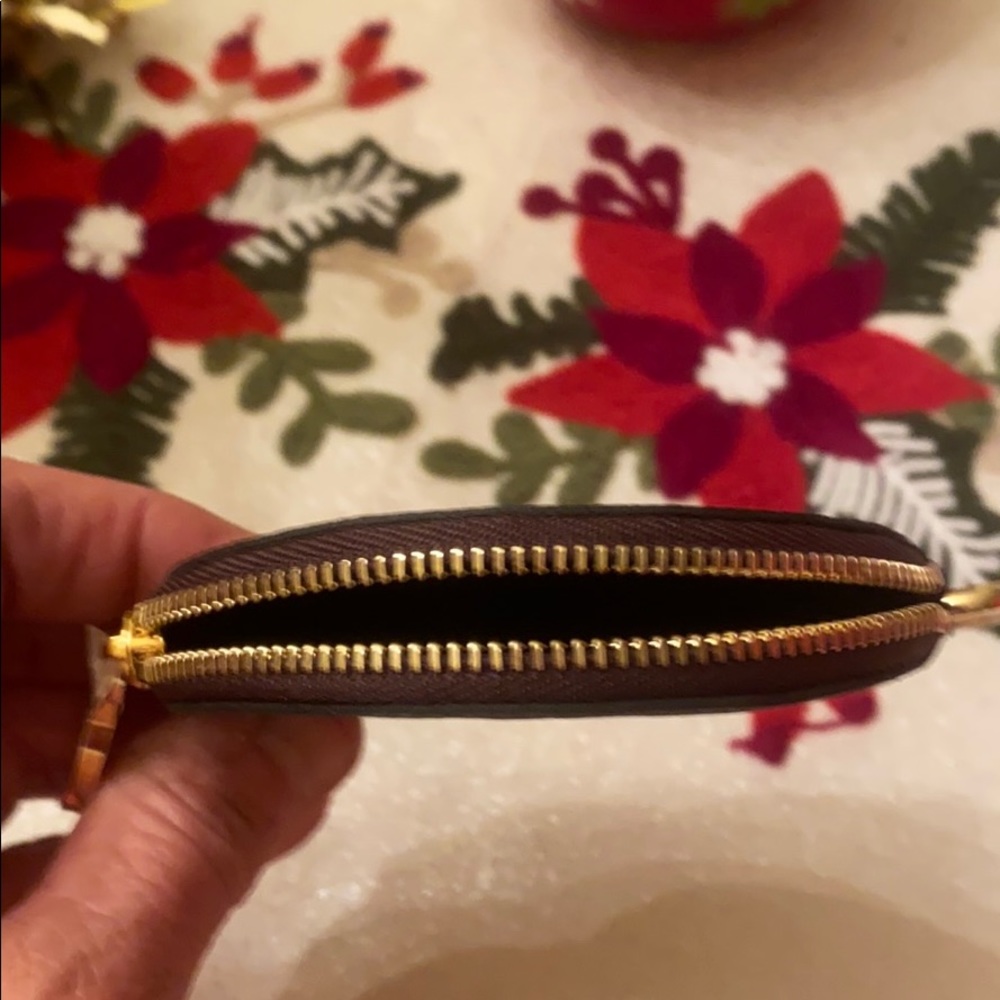Authentic Louis Vuitton - Picture 4 of 5
